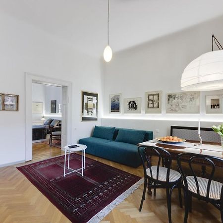 City Center Apartment With Parking Ljubljana Luaran gambar