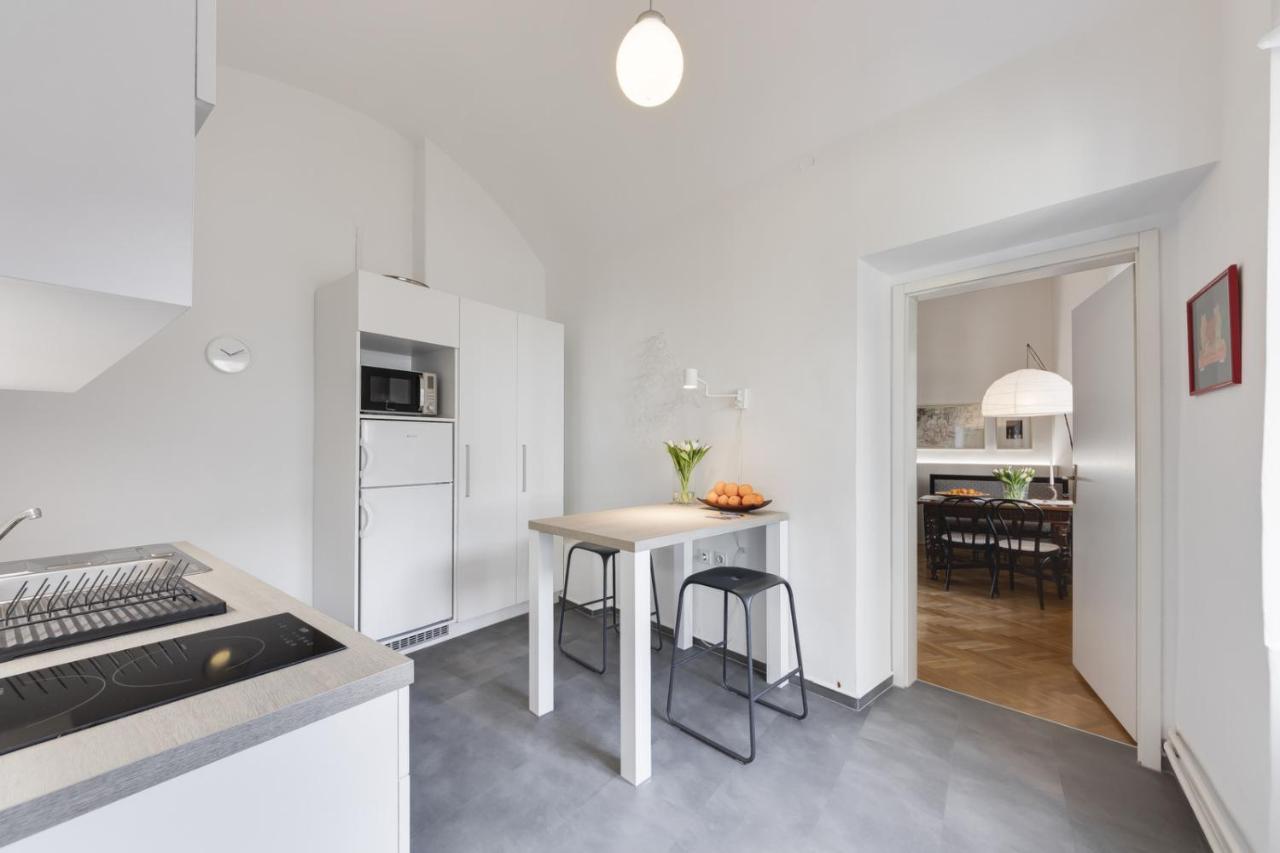 City Center Apartment With Parking Ljubljana Luaran gambar