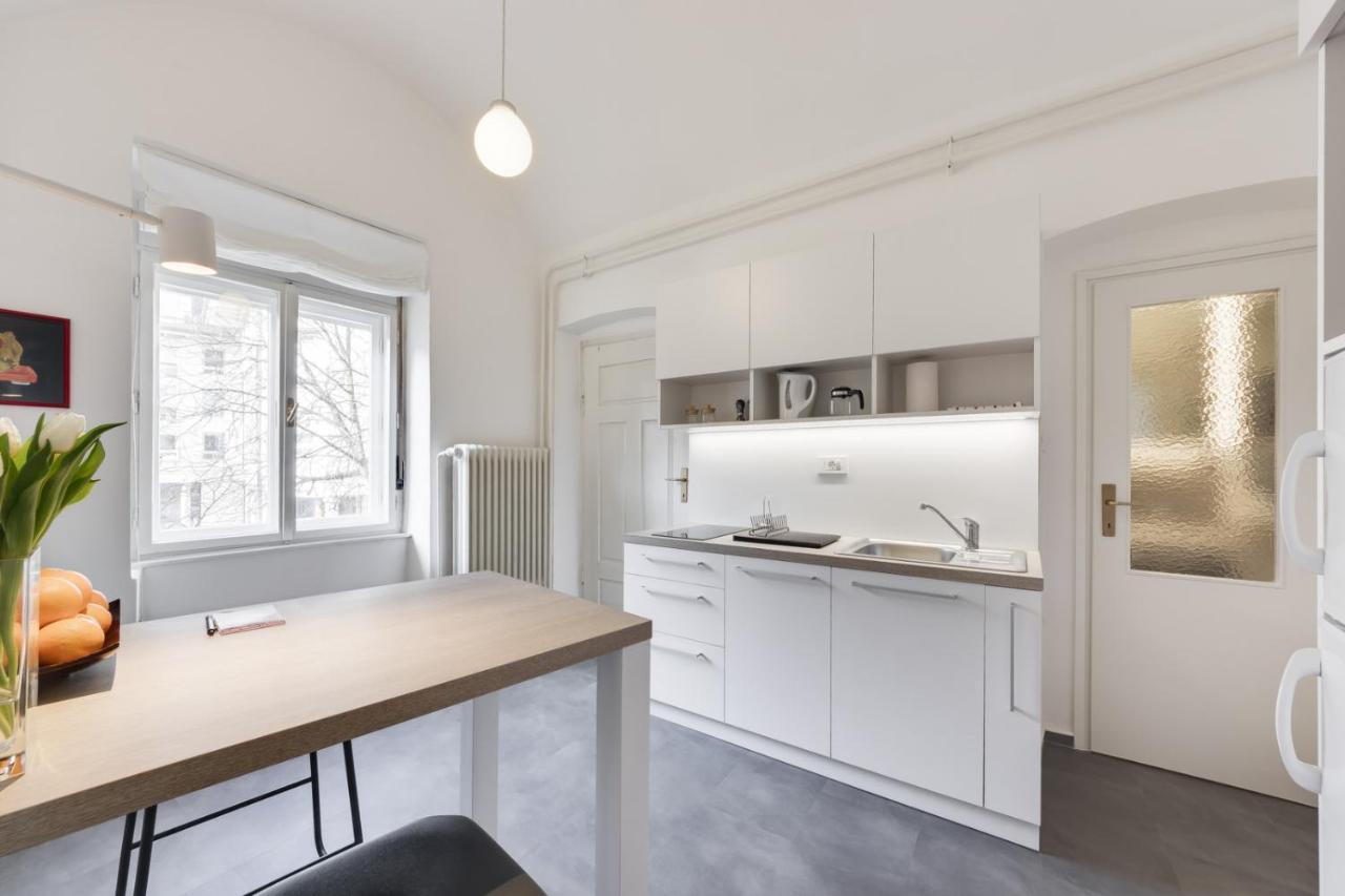 City Center Apartment With Parking Ljubljana Luaran gambar