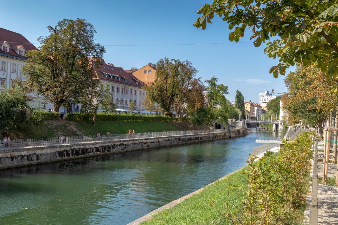City Center Apartment With Parking Ljubljana Luaran gambar
